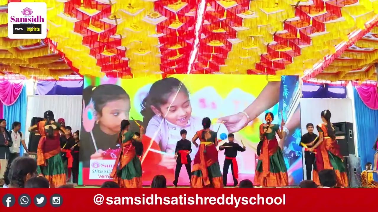 Traditional Kolatam Dance | Samsidh Satish Reddy School Vempalli 