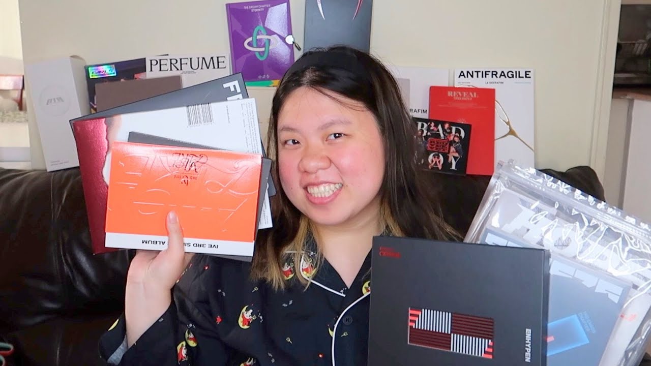 unboxing $2000 worth of kpop albums (showing my photocard pulls)