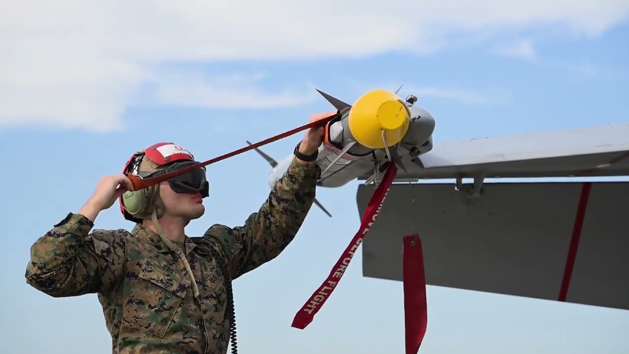 ⚡ Inside VMFA-232: Marines Arm Hornets with AMRAAMs for Indo-Pacific Ops!