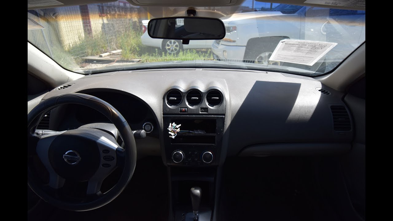 Coverlay®2007-2012 Nissan Altima dash cover installation. Part# 10-712LL