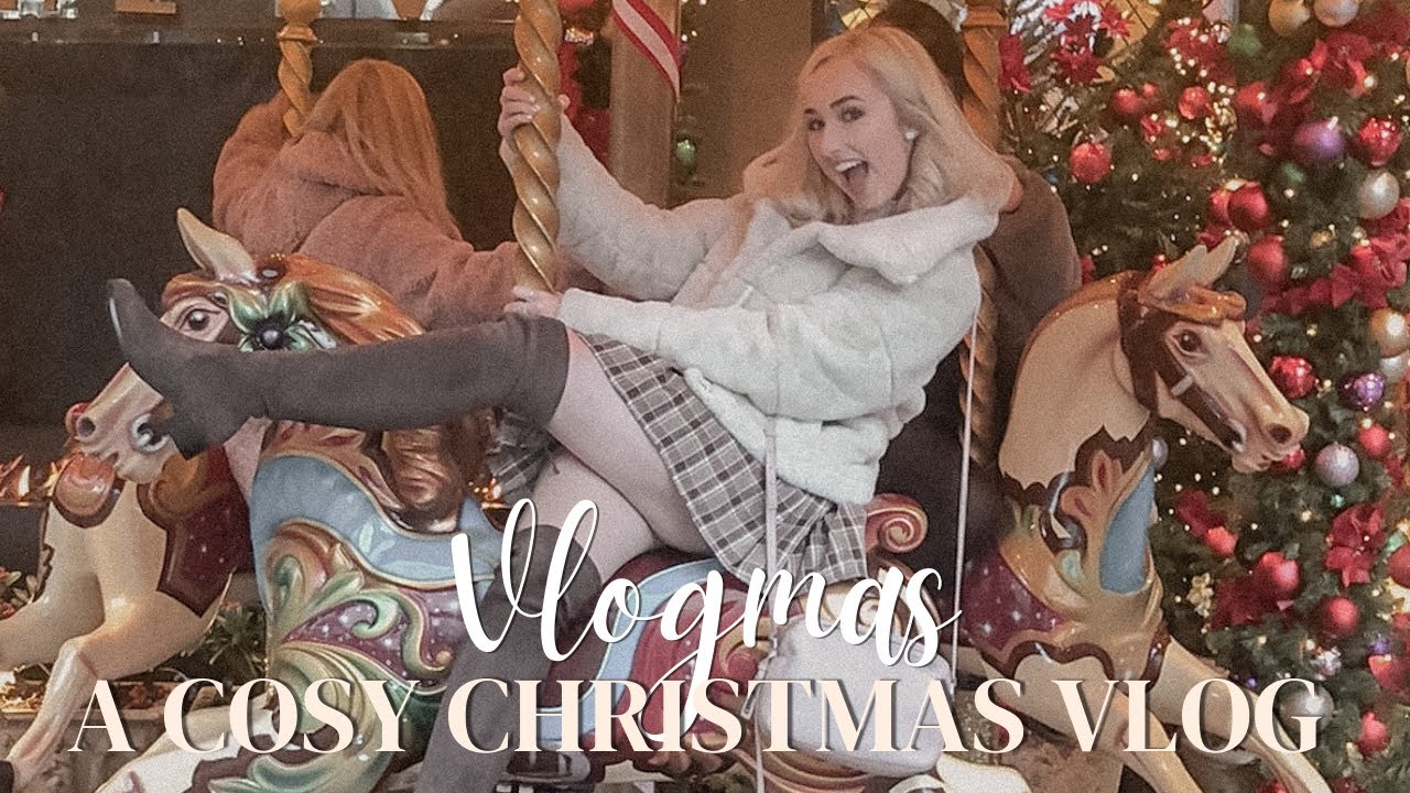 COSY CHRISTMAS VLOG ~ wreath making | present wrapping | Manchester Christmas markets | The Ivy