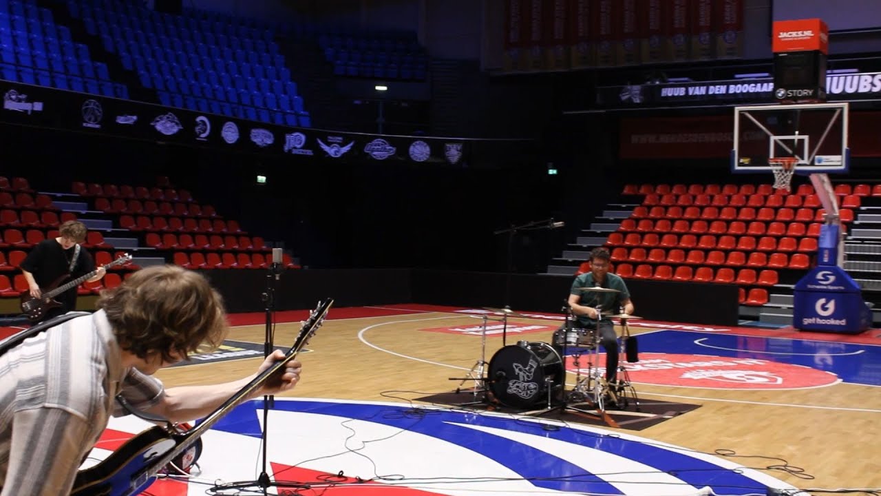 Whiff - Trampoline Grandma (Live) 🏀