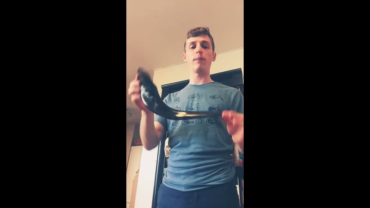 Learn how to blow shofer in 3 easy steps