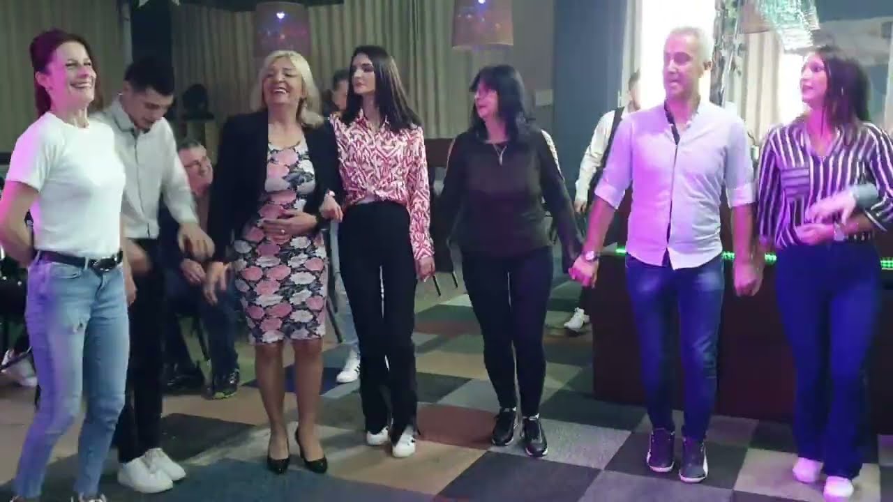 🔴 Mama i sin kolo vode - Hotel Heco Plus Sarajevo - Bosanski teferič
