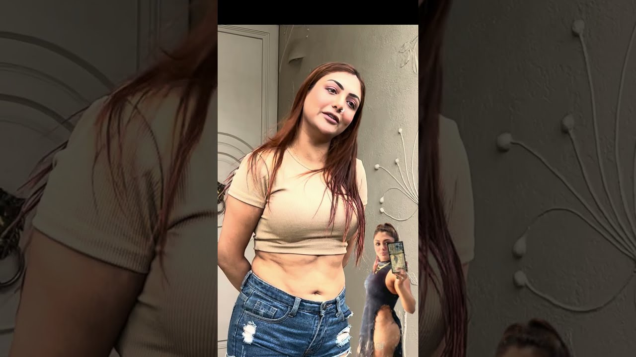 Khushi Mukherjee Pe Foota Media Walo Ka Gussa 