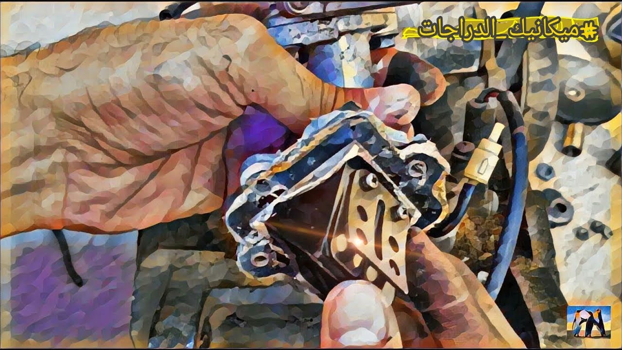 فتح محرك الدراجه الناريه الى نصفين الجزء 2