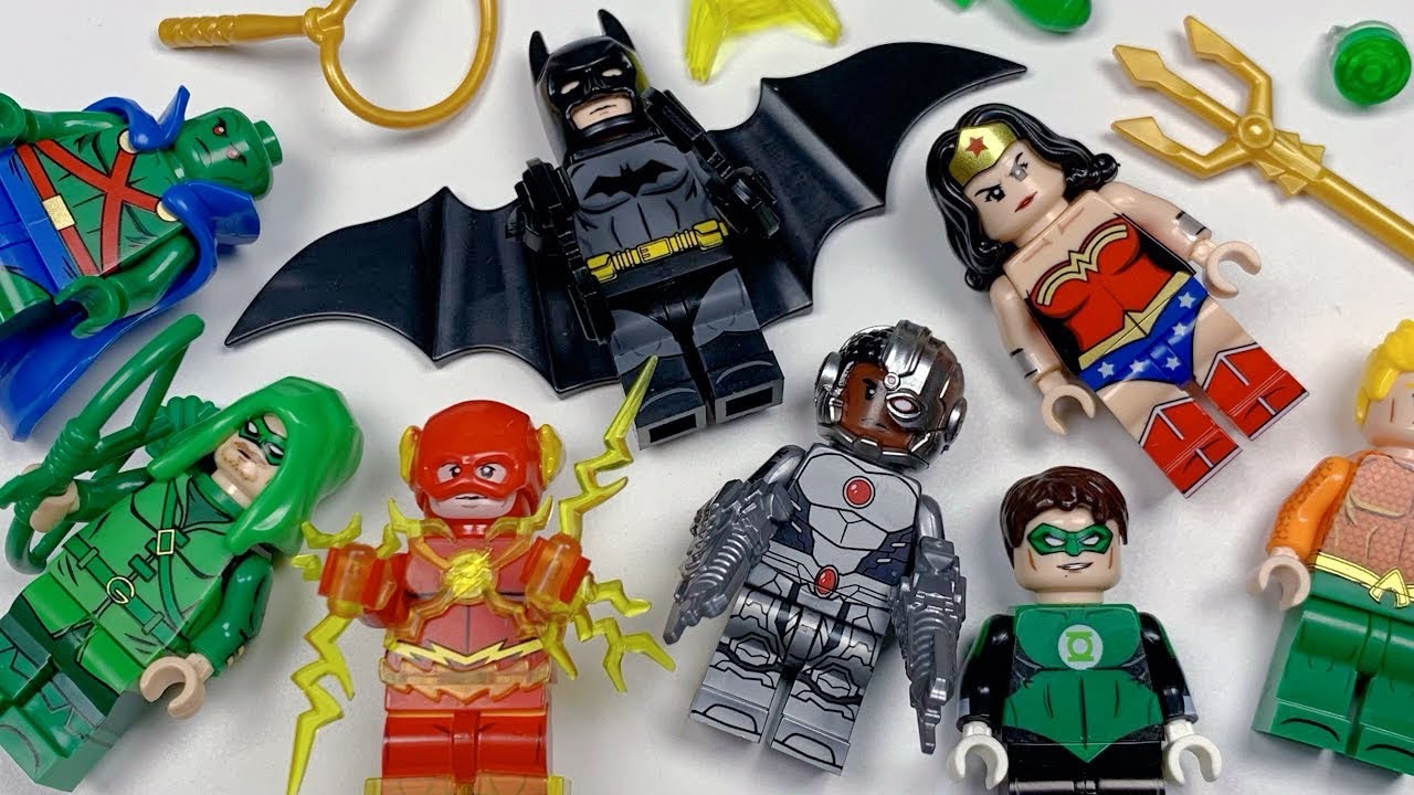 LEGO DC Justice League Classic KDL853 | Batman | Aquaman | Cyborg | Unofficial Minifigures 