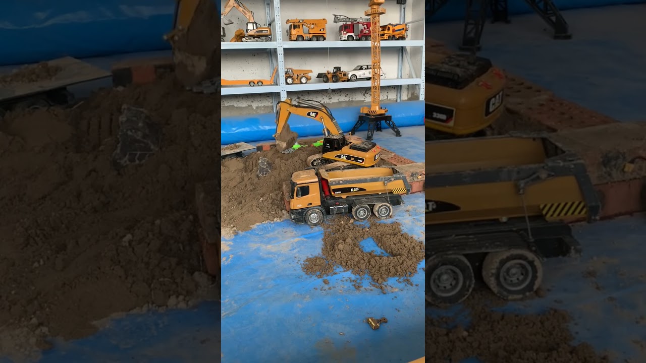 Ultimate RC Construction Site! 🏗️🚛 