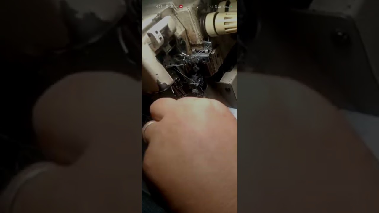 Siruba edging paano magpalit ng needle holder.. (frm.laguna online tutorial)