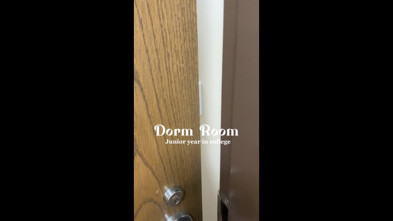 My dorm room 🫶🏾 