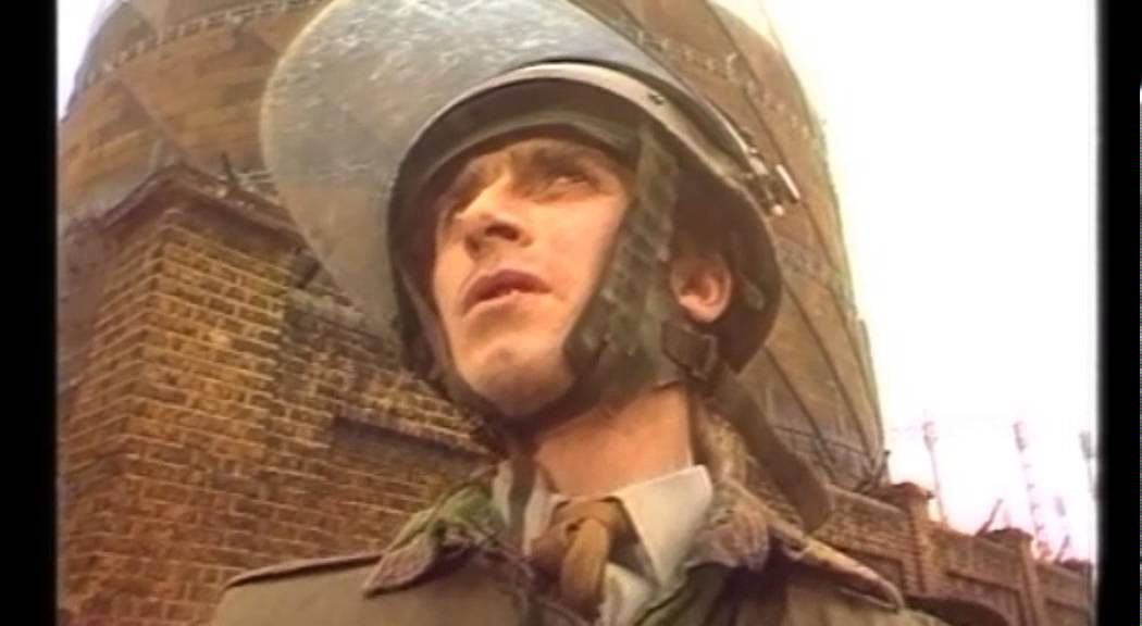 Gary Holton - Casino Steel - Ruby - Original video