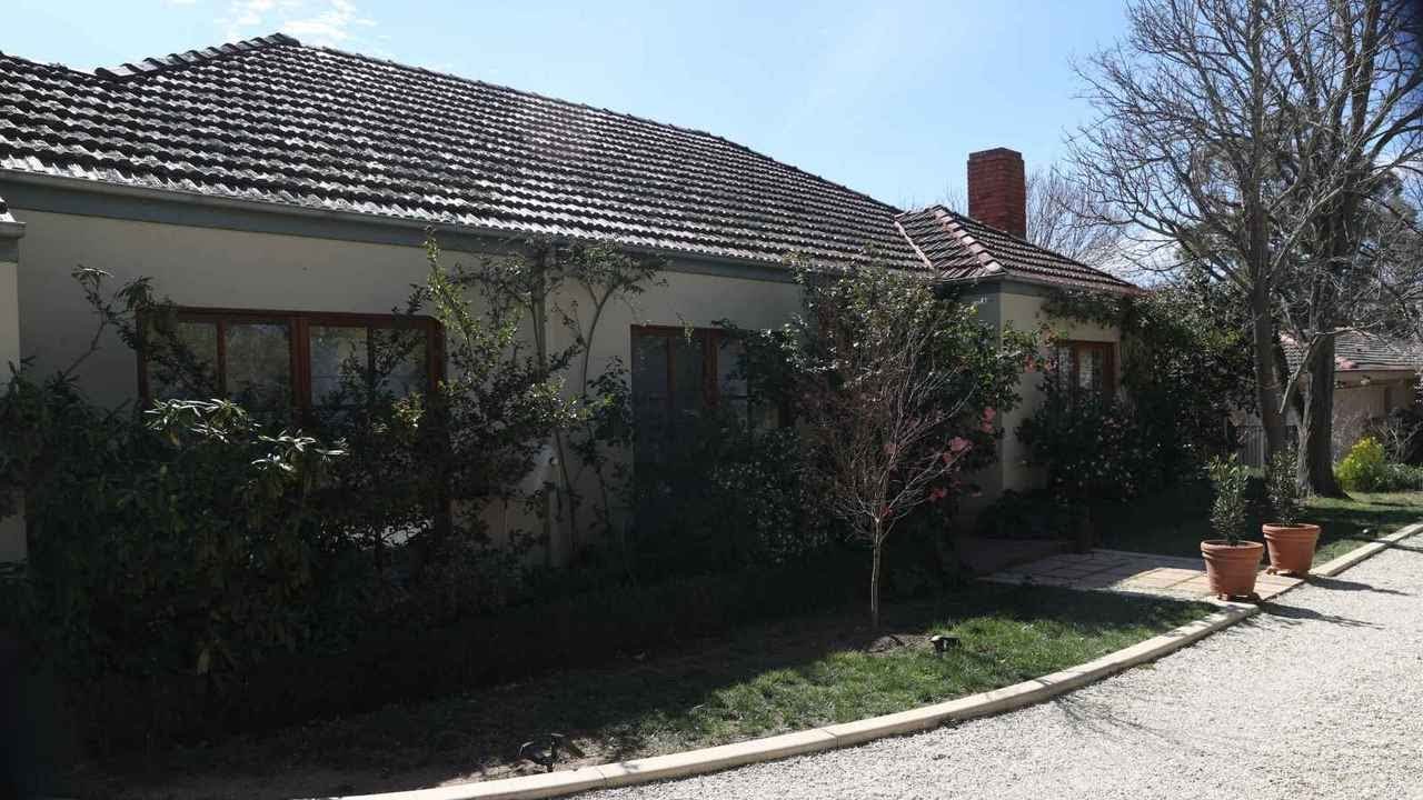 Australian Federal Police raid Canberra home
