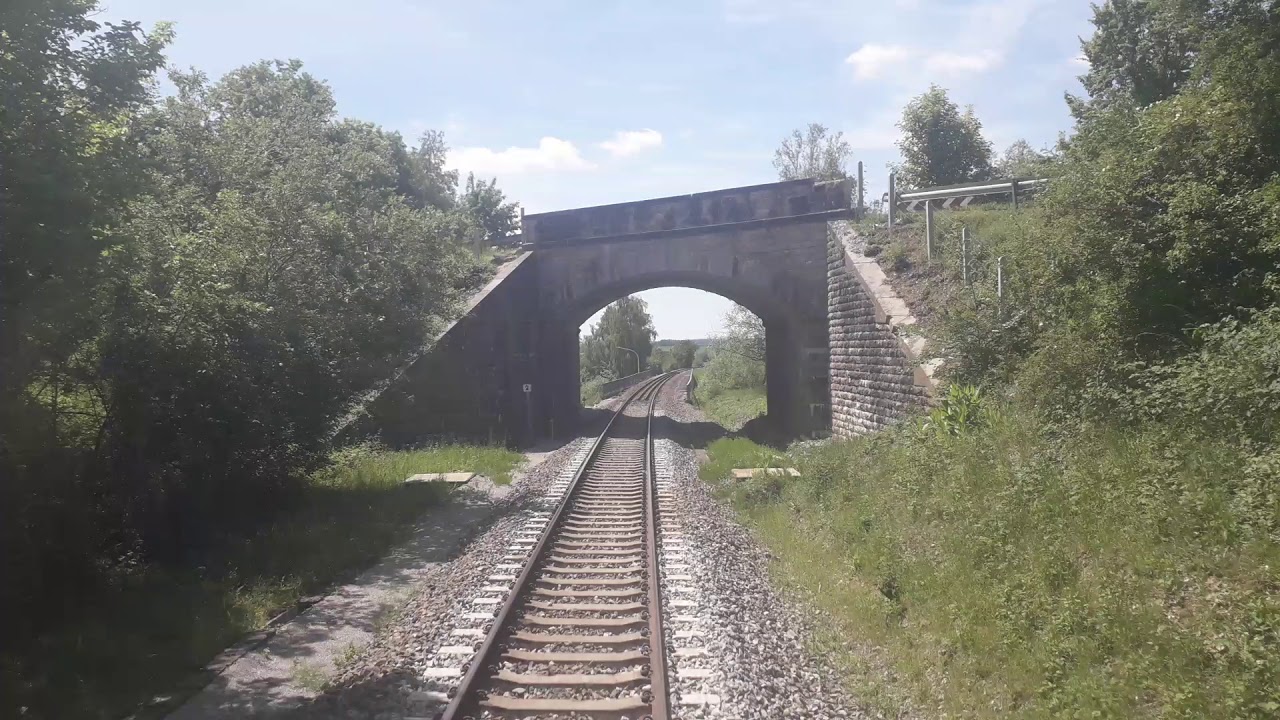 En  ligne  de  PHILIPPEVILLE   &agrave;   MARIEMBOURG
