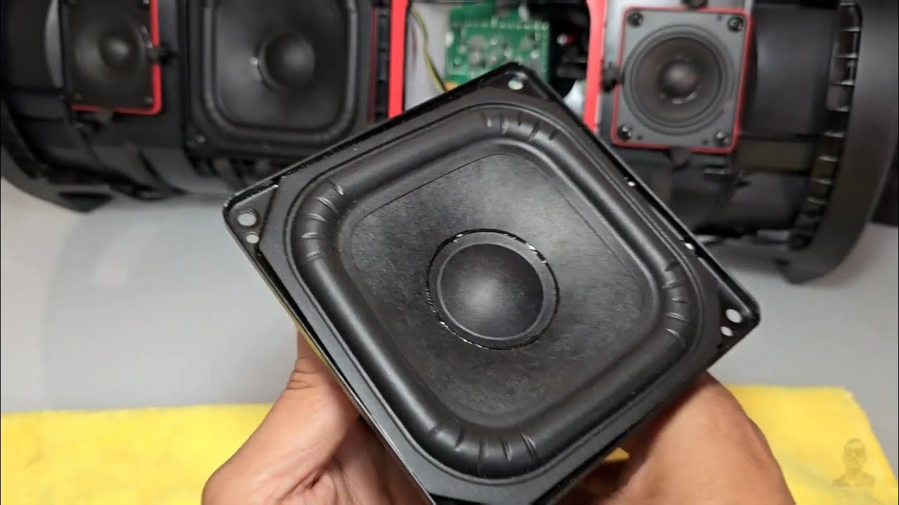 👀¿Qué hay dentro del altavoz Sony ULT Field 7?