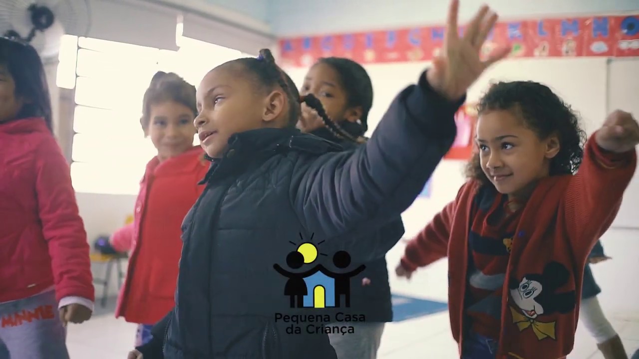 Vídeo Institucional - Pequena Casa da Criança