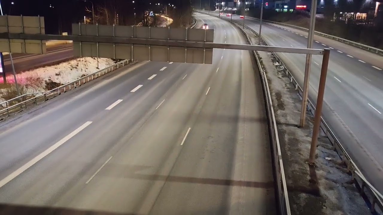 Night circuit in Helsinki at 22:00