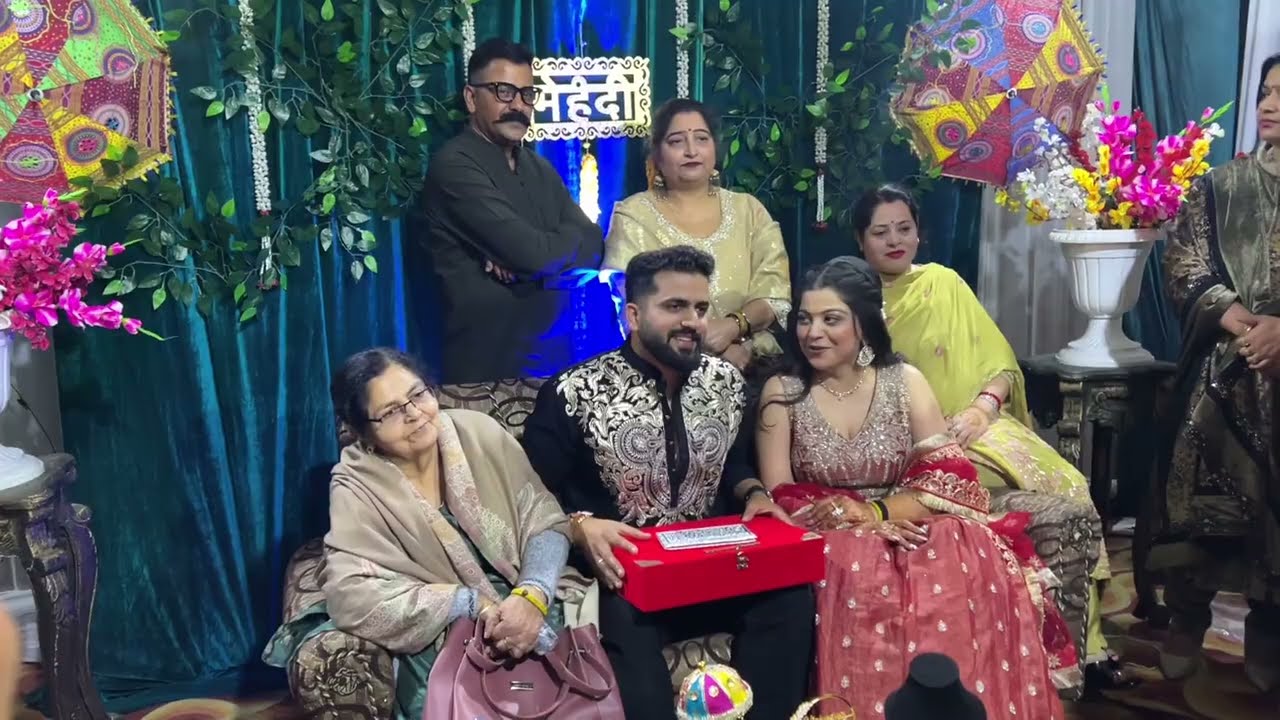 Aaj mehndi b lg gyi….❤️🥲Ldke wale mehndi leke aaye…❤️😍✨ ||BV Vlogs|| 