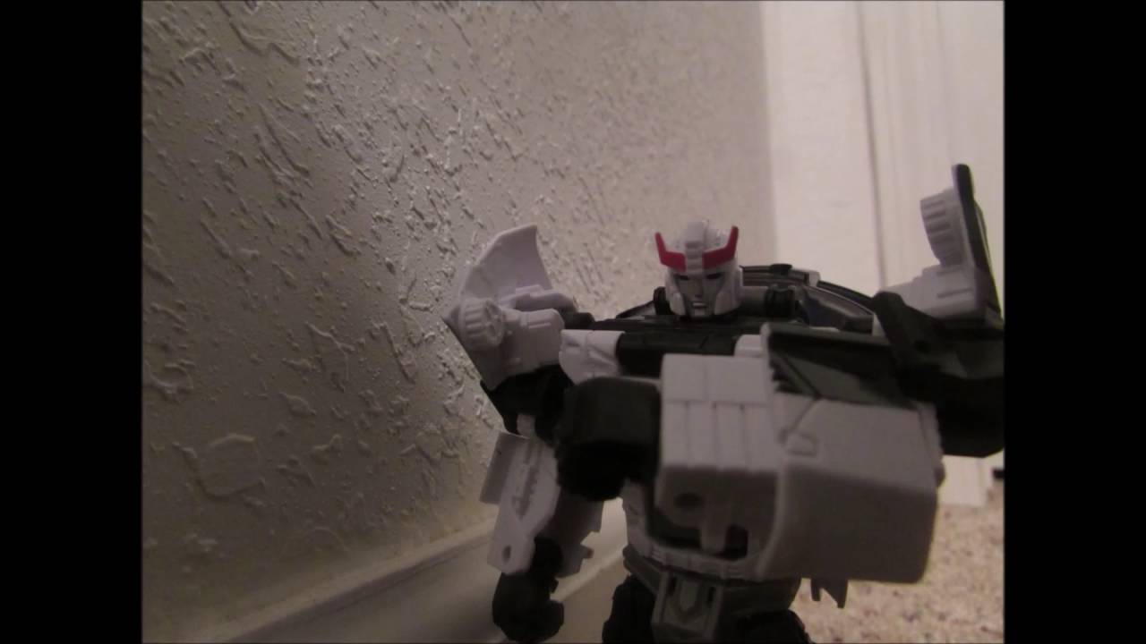 Transformers Combiner Wars Episode 6 Clip