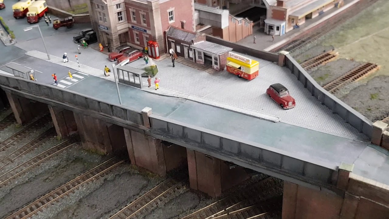 An N Gauge Loft Railway
