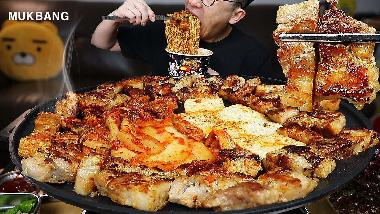 ASMR MUKBANGㅣSpicy Fire Noodles & Pork Belly & KimchiㅣEATING SHOW