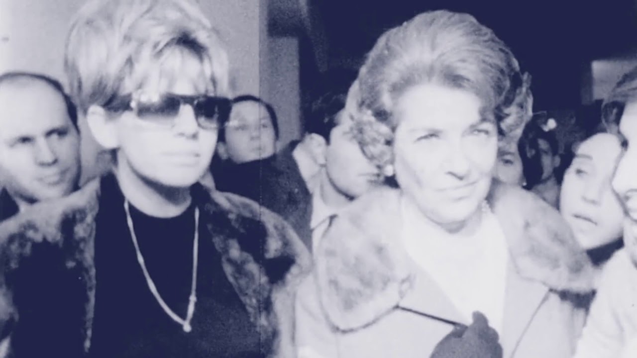 La Menesunda seg&uacute;n Marta Minuj&iacute;n