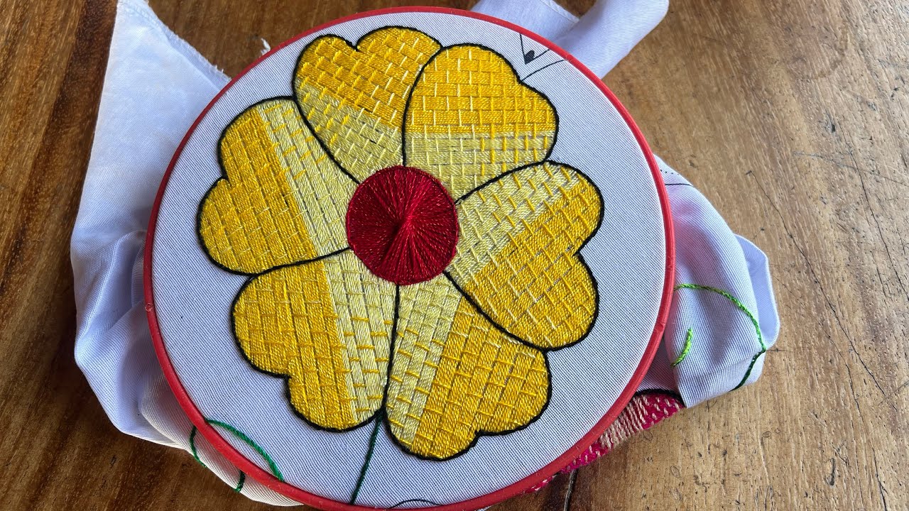 COMO BORDAR UNA FLOR 🌺 Puntada fácil para bordar flores 🌸@Bordadosboni 