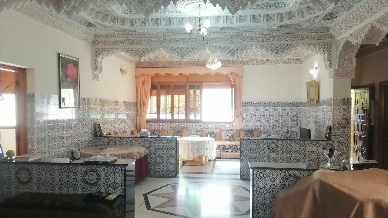 فيلا ممتازة للبيع بفاس حي واد فاس من ثلاث مستويات وبثمن معقول VILLA À VENDRE À FÈS
