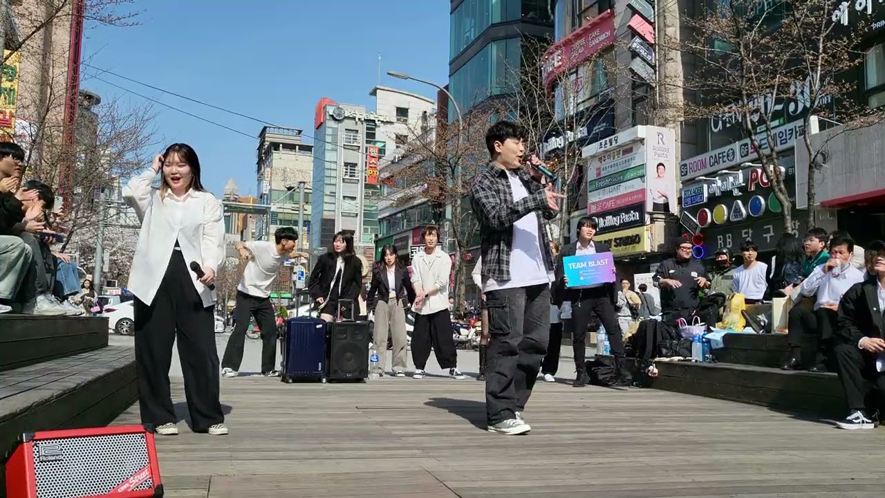 블라스트 신촌 버스킹