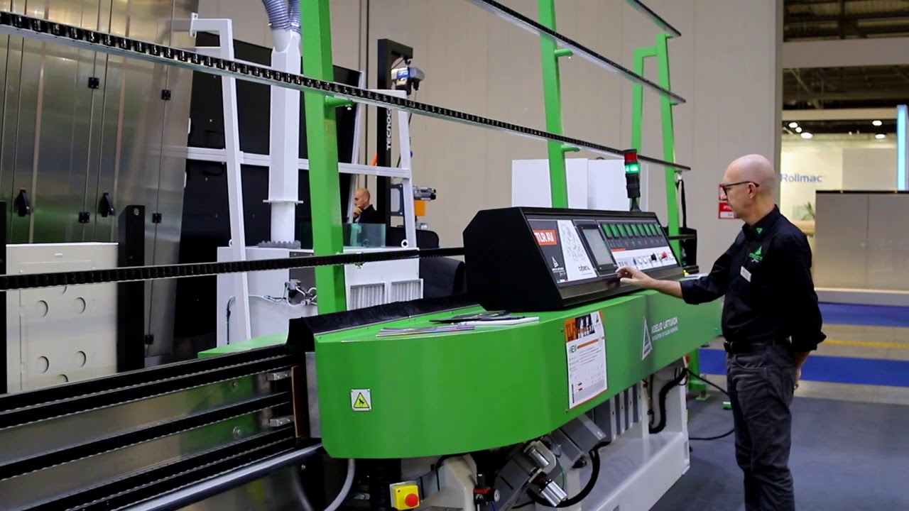 CyberAL + A-WR: Fully automatic glass edging machine