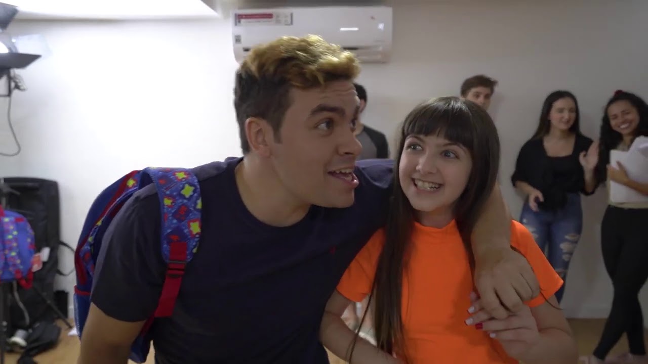 LENDO O ROTEIRO DO FILME ACAMPAMENTO DE FÉRIAS 3 PELA PRIMEIRA VEZ