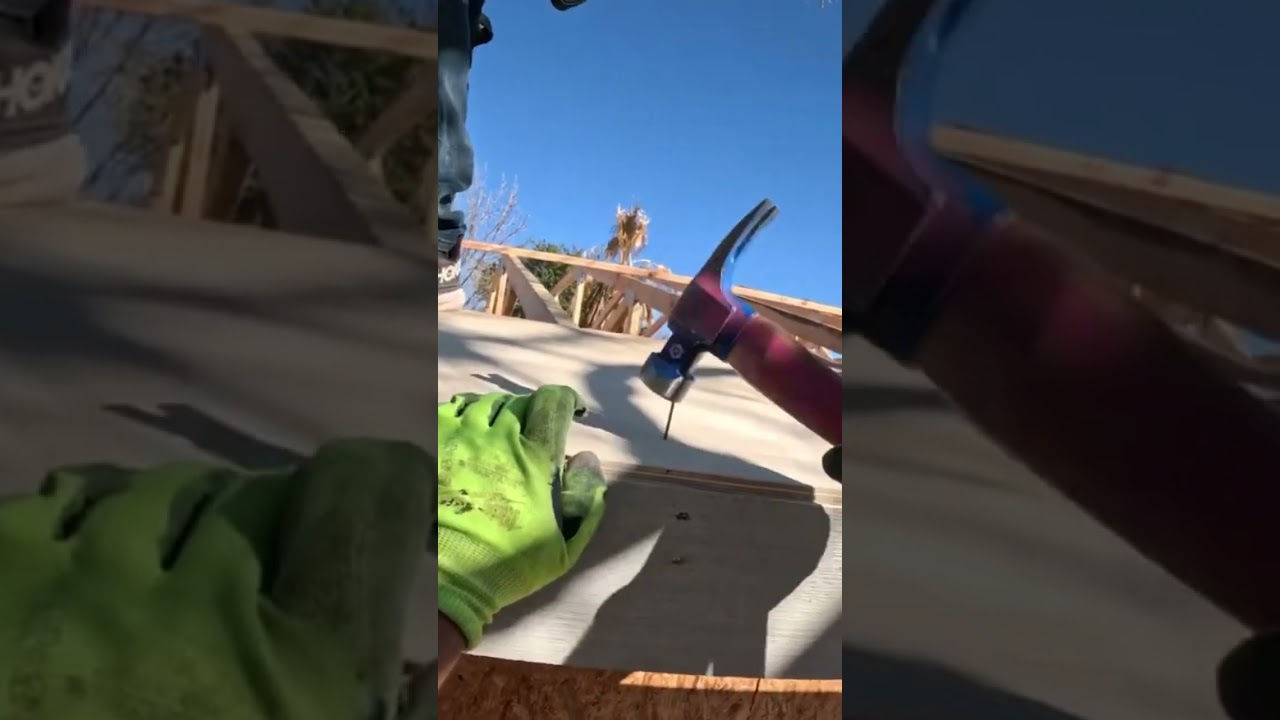 Am I an amateur hammerer #construction #diy #carpentry #building #roofing #shorts #youtubeshorts