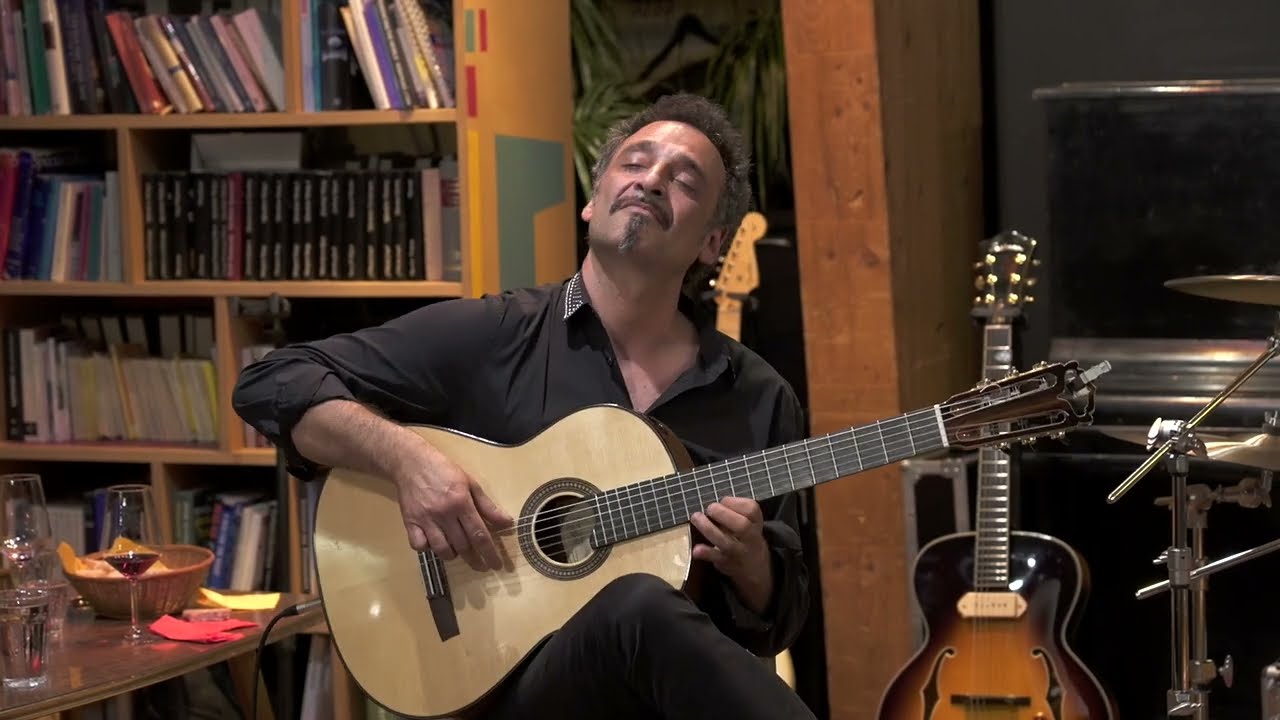 Manuel Randi Trio – Per una Carezza