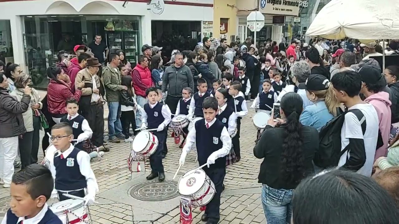 bandas show y marciales desfile procesión infantil viernes santo Pamplona norte de Santander 2023