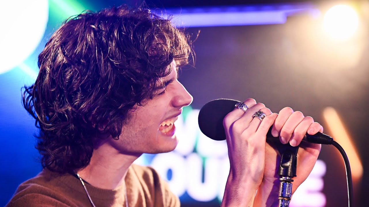 Sombr - Ribs (Lorde cover) in the Live Lounge @Lorde