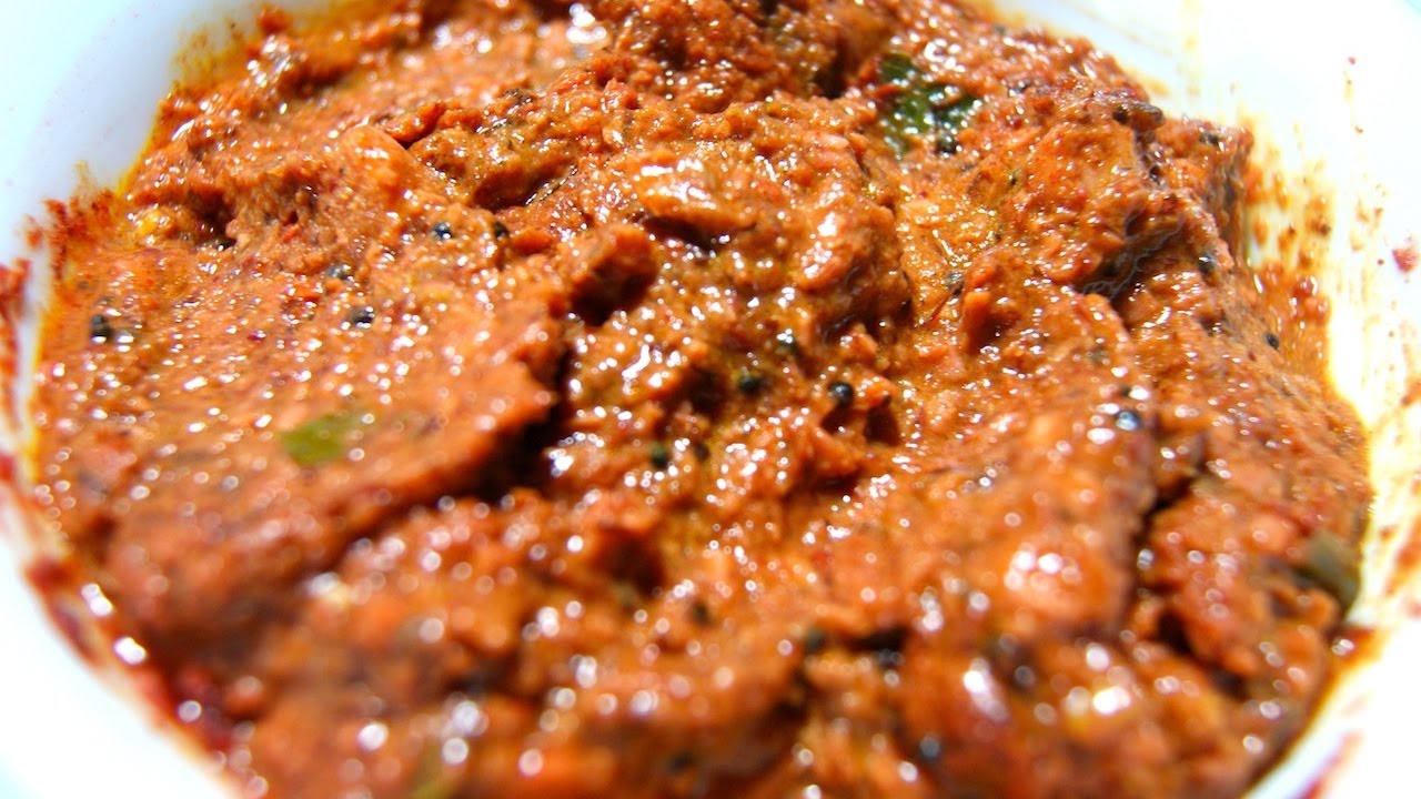 Cranberry Coconut chutney for idli, dosa, chapati, rice etc.