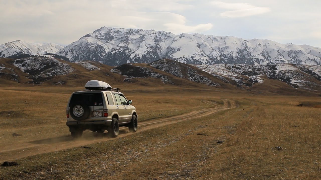 Isuzu Trooper in the mountains of northern Tien Shan
