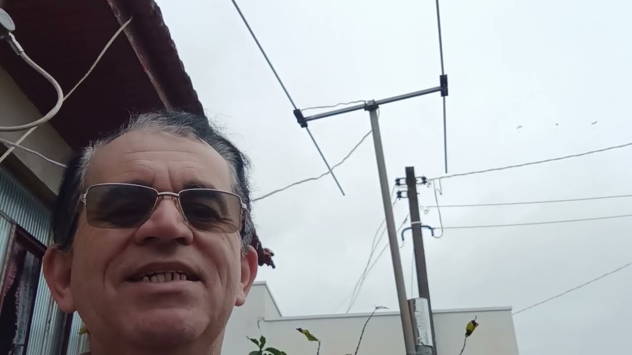 SEM ANTENA EXTERNA COM ANTENA EXTERNA FM DX INSTALAÇÃO