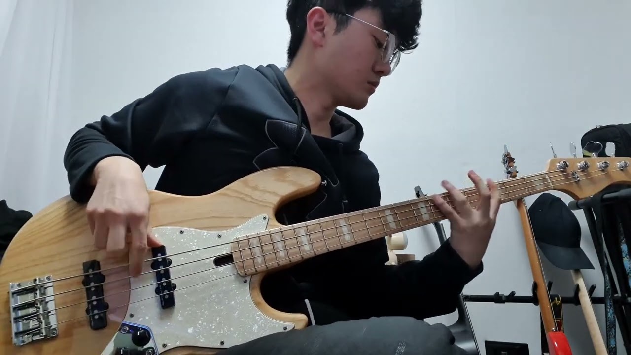 KICK BACK Bass Cover