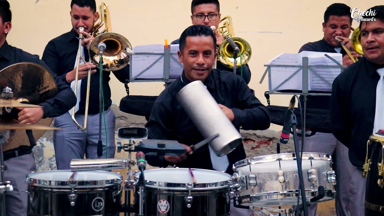 MIX DE HUAYLAS - Banda Show La Huaranchal (en vivo)