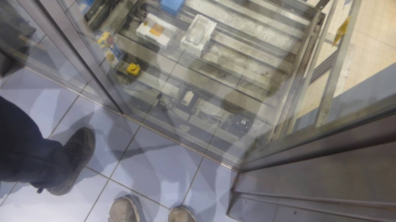 Lift keeps changing direction