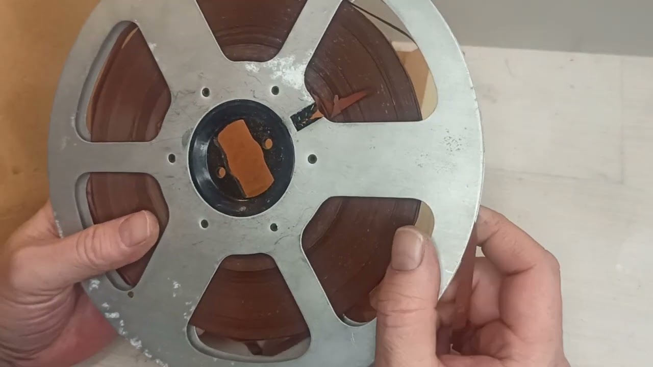 Раритет из раритетов!!! Самая первая отечественная магнитная лента для бытовых магнитофонов! Тип-1Б.