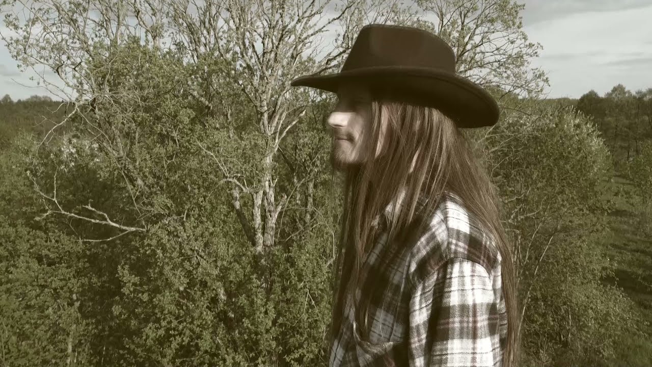 Euften - Išeinu Į Miškus (Official Music Video)