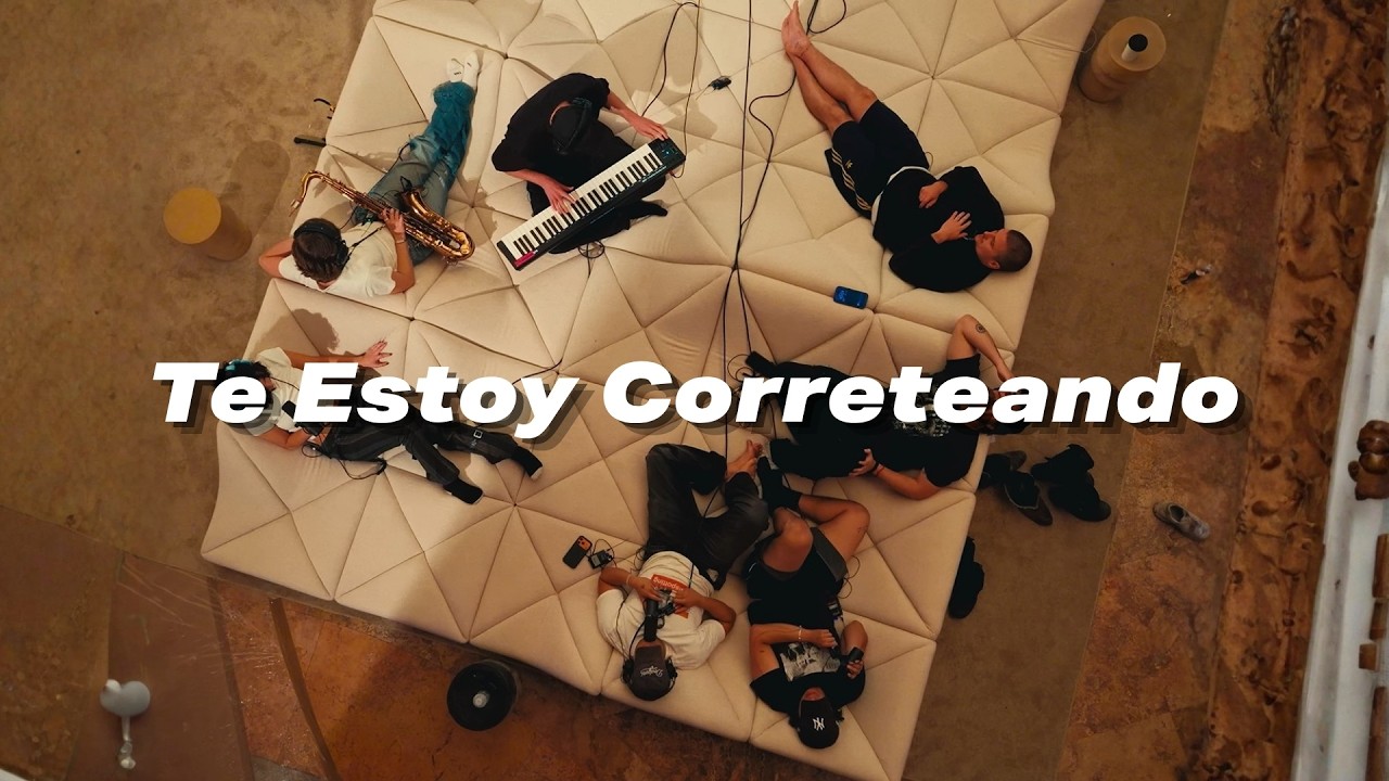 LATIN MAFIA, Fred again.. - Te Estoy Correteando (Lyric Video)