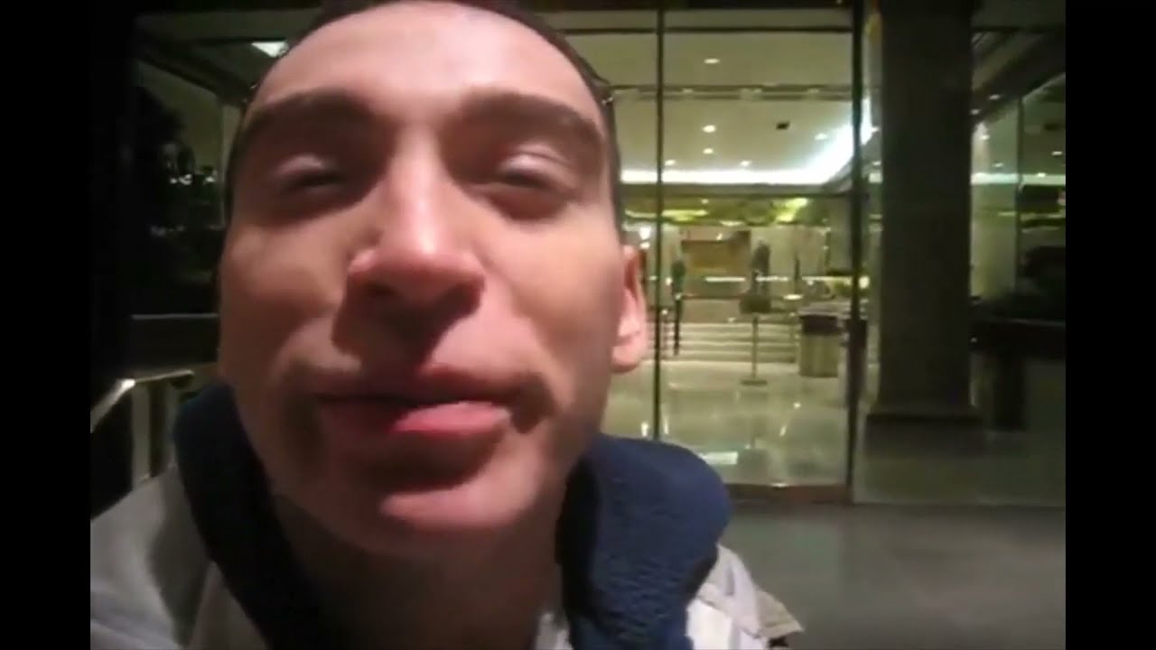 ian benardo being iconic for 1 minute straight