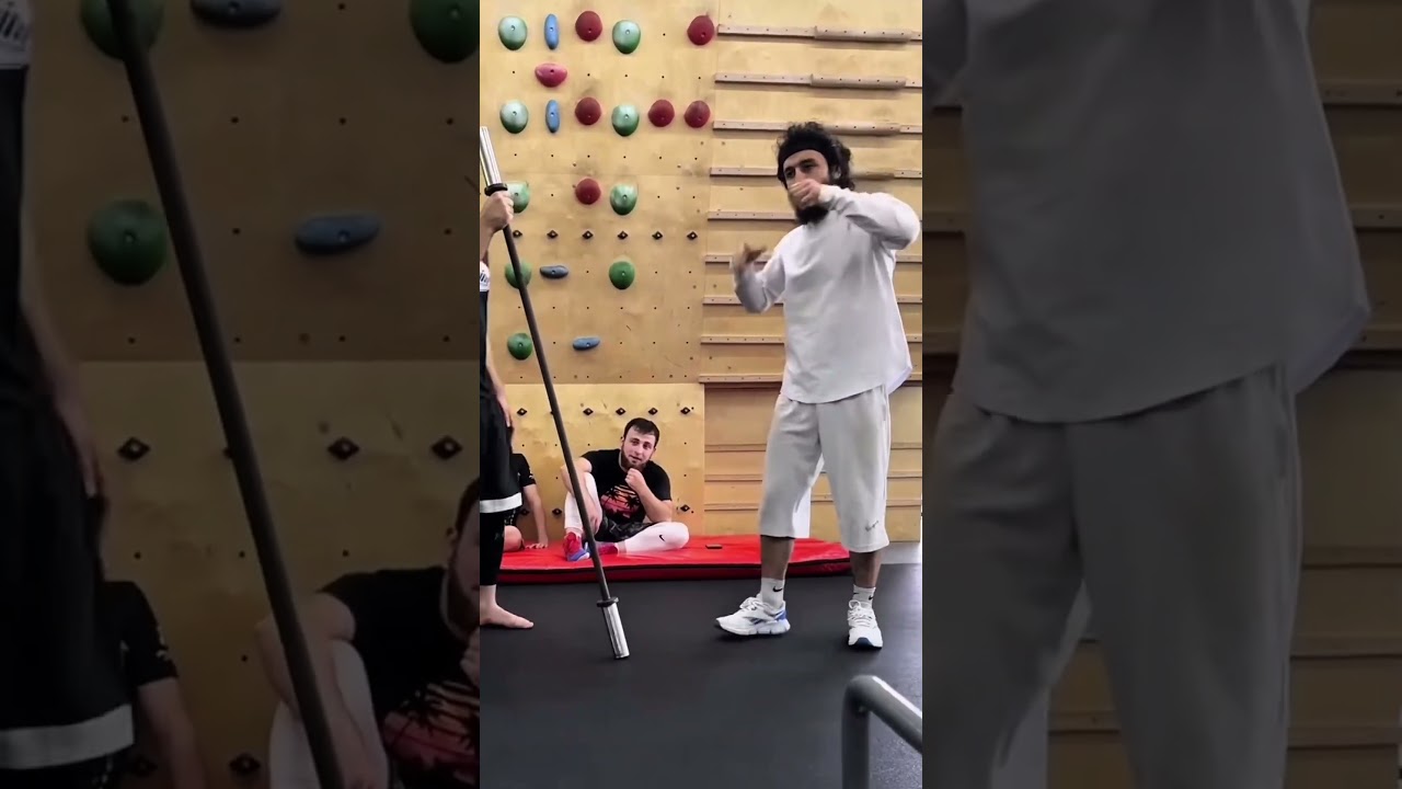 Got exposed #mma #viral #boxing #sports #ufc #fitness