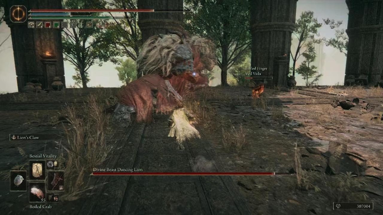 ELDEN RING Fighting off an invader while dealing with a dancing lion!