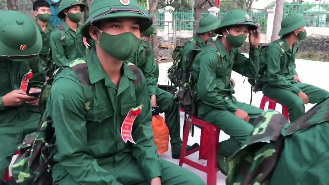 NGƯỜI LÍNH YÊU EM | Thái Quỳnh cover | THANH NIÊN IA TUL NHẬP NGŨ 2021