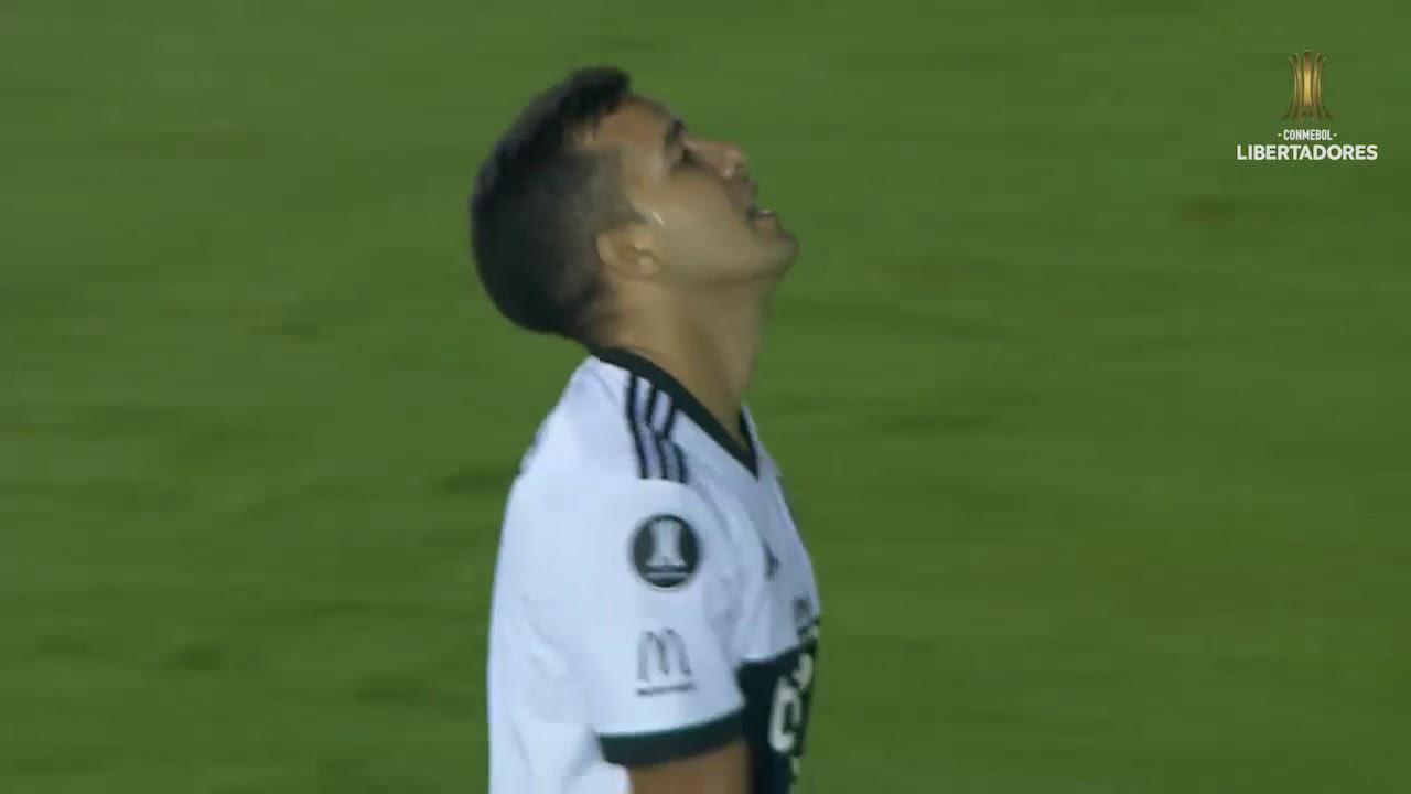 Olimpia avanza a segunda fase al ganar 2-0 al Montevideo Wanderers