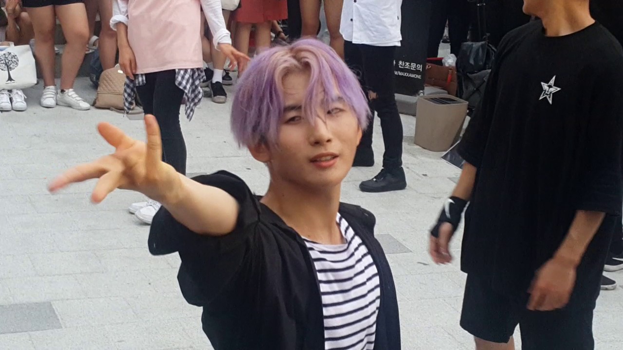 [MAXXAM] @Abracadabra@ 커버안무 홍대댄스버스킹 20170630금 [Korean Hongdae Kpop Dance Busking]