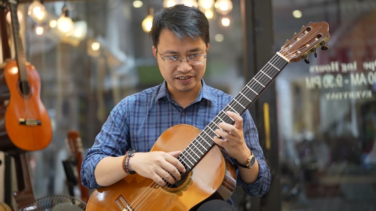 Nhận Daniel Friederich 1988 | Cây đàn guitar trị giá 55000 usd